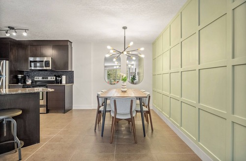 Connaught Condo | Serene Family Friendly Downtown Getaway!