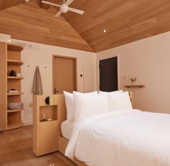 Algonquin Highlands House | Serenity by the Lake at Dimensions - Cabin Three