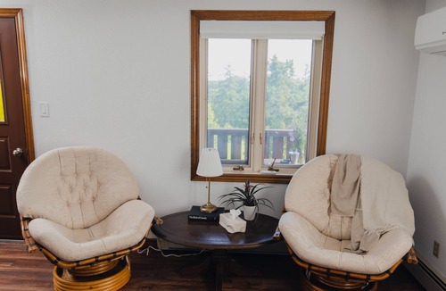 Perth South Bed & Breakfast | Servus Stratford