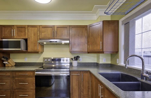 Sidney House | Seventh St Cottage in the Heart of Sidney BC 'Furniture & photos to follow'