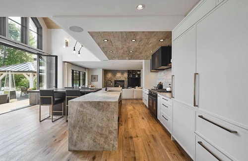 Shawnigan Lake House | Shawnigan Lakefront Luxury Retreat