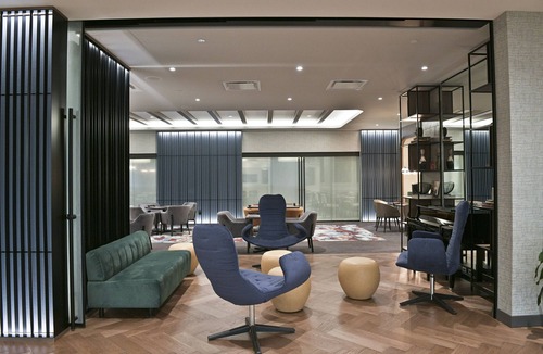 Laval Hotel | Sheraton Laval Hotel