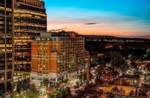 Eau Claire Hotel | Sheraton Suites Calgary Eau Claire