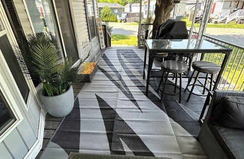 Sherkston Cottage | Sherkston Shores Cottage nPet-friendly!