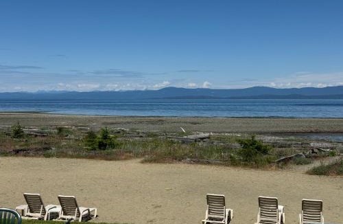 Regional District of Nanaimo Apartment | Shorewater Resort Oceanside Studio with Loft