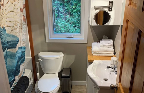 Regional District of Nanaimo Bed & Breakfast | Silva Bay View, a boutique, private BnB with a great view