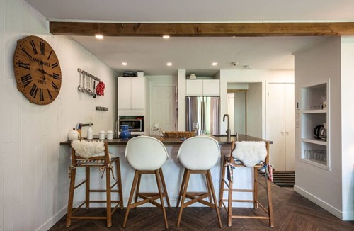 Mont-Tremblant Apartment | Simple & Luxe Condo with View