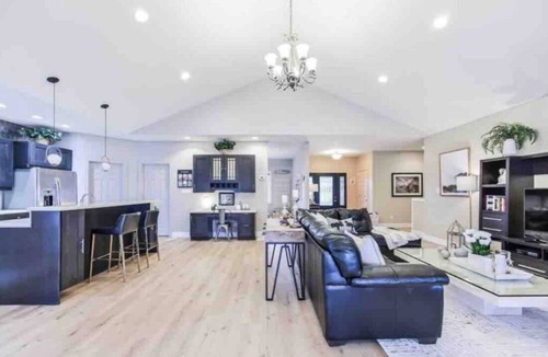 Utterson Cottage | Sims Lake Cottage-private lake in Muskoka
