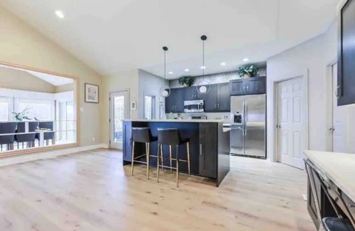 Utterson Cottage | Sims Lake Cottage-private lake in Muskoka