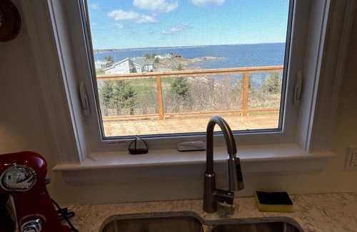 Trenton House | Sinclair Island with Water View and amazing SUNSETS