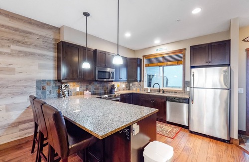 Snow Pine Estates House | Ski-in/out, dog-friendly townhouse with a private hot tub