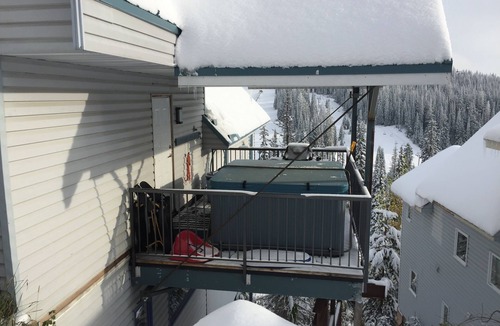 Silver Star Mountain Ski Chalet | Ski In/out For Both Downhill And Cross-country