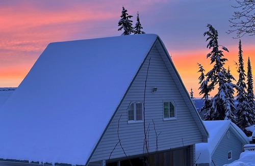 Silver Star Mountain Ski Chalet | Ski In/out For Both Downhill And Cross-country