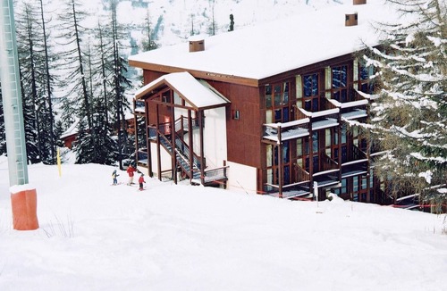 Arc-1800 Apartment | SKI in SKI out Apartment Les Arcs, Paradiski, French Alps Summer: Bike Golf Walk