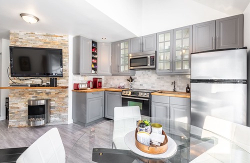 Mont-Tremblant Pedestrian Village Ski Chalet | Ski In-Ski Out Chalet In The Heart Of The Mont Tremblant Village.