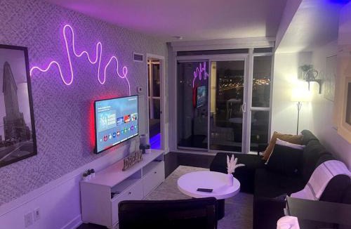 CityPlace Apartment | SkyHigh Haven LED-Lit Downtown Condo Retreat