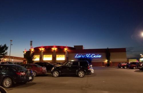 Swift Current Hotel | SkyView Swift Current