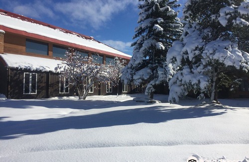 Slave Lake Hotel | Slave Lake Inn and Conference Centre