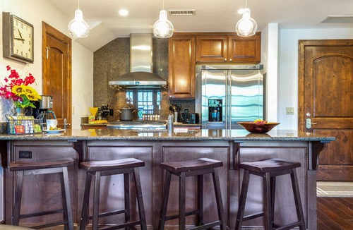 Avon Condo | Sleek and Modern Penthouse at the Beaver Creek Entrance, with Private Shuttle