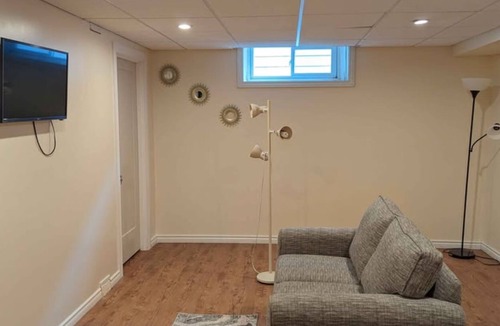 Regina House | Small and cozy basement suite