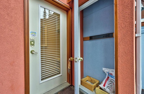 Sun Peaks Apartment | Snow Creek Village 11b: Serene, Studio Condo