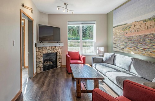 Silver Star Mountain Apartment | Snow Place Like Home