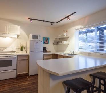 East Kootenay Cabin | Snow Valley Lodging