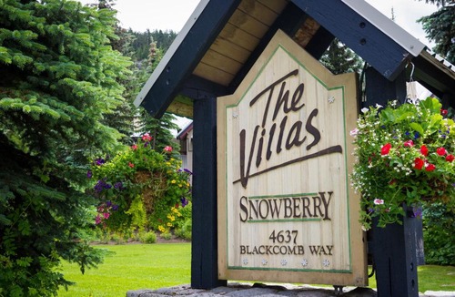 Blackcomb Apartment | Snowberry Villas