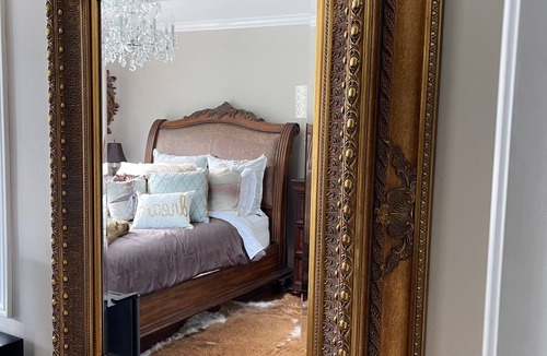 Saanich East Bed & Breakfast | Snowbird Delight
