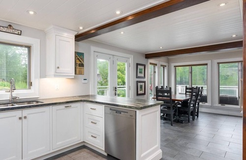Muskoka Lakes Cottage | Snowmobilers paradise in Muskoka, ON