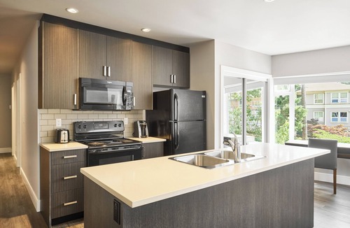 Victoria Hotel | SoLo Suites