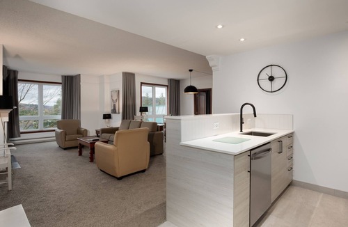 Mont-Tremblant Pedestrian Village Apartment | Sommet des Neiges