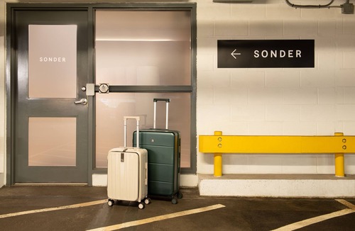 West End Apartment | Sonder at Revival | King Suite+