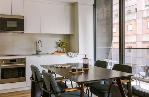 Downtown Montreal Apartment | Sonder Maisonneuve | Three-Bedroom Apartment w/Balcony