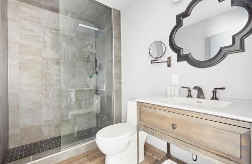 Church and Wellesley Hotel | Sonder The Wellesley