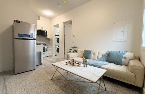 Surrey House | South surrey Secondary Suite with Kitchen