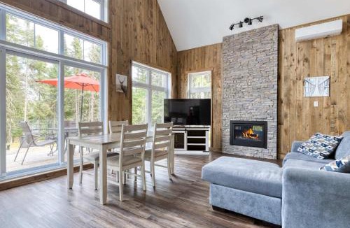 Saint-Michel-des-Saints Ski Chalet | Spa Lakeside & Adventure - Nature Chic