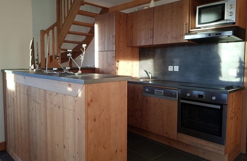 Arc-1600 Apartment | Spacious 4-Room Duplex for 10 with Panoramic View, Pool, and Sauna in Arc 1600