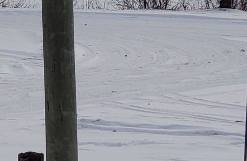 Grand Beach Cabin | Spacious 4 season Lake Front Cabin Rental - 1 hour north of Winnipeg