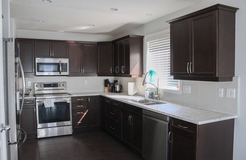 Stonebridge House | Spacious 4BR-4BA House for Large Families & Group in Stonebridge