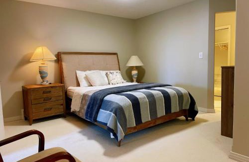 Southwest Mission Villa | Spacious and quiet garden view room