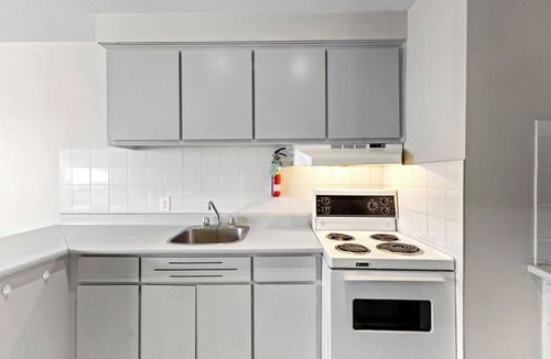 Dorval Apartment | Spacious apartments located close to any stores and restaurants.