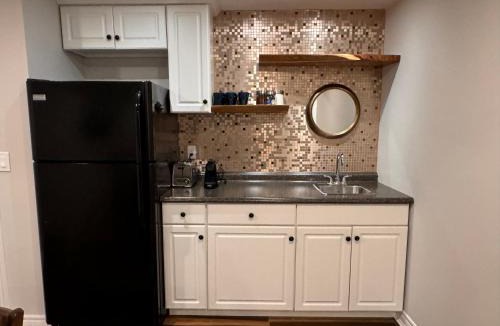 Alcona Apartment | Spacious Bottom-Floor 2BR Suite