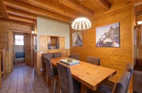 Belle Plagne Apartment | Spacious Chalet-Style Triplex Apartment for 10 in Belle Plagne, Ski-In/Ski-Out