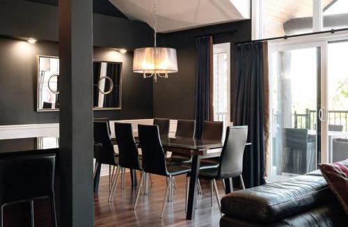Saint-Sauveur Apartment | Spacious 3 bedroom condo Ski-in Ski-out St Sau