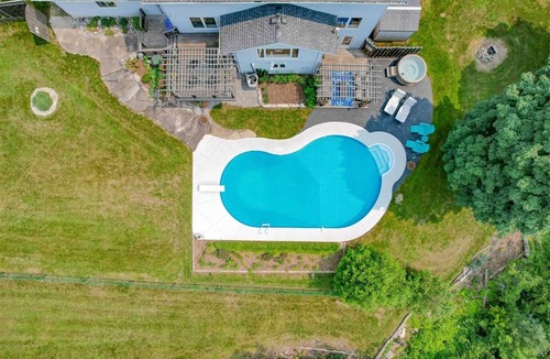Bethany House | Spacious Cottage with Pool, Hot Tub & Trail