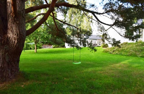 Svanesund House | Spacious cottage in Svanesund near beach and grocery store | SE09163