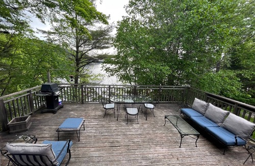 Utterson Cottage | Spacious Lakeside Cottage on beautiful Mary Lake - Muskoka, Huntsville