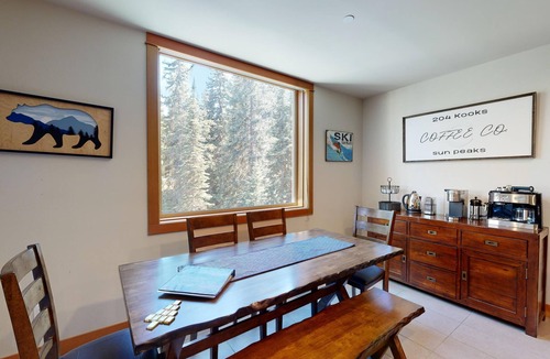 Sun Peaks Condo | Spacious Ski in/out Condo in Sun Peaks Village