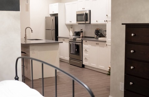 Kamloops Apartment | Spacious Studio Suite with Mountain Views